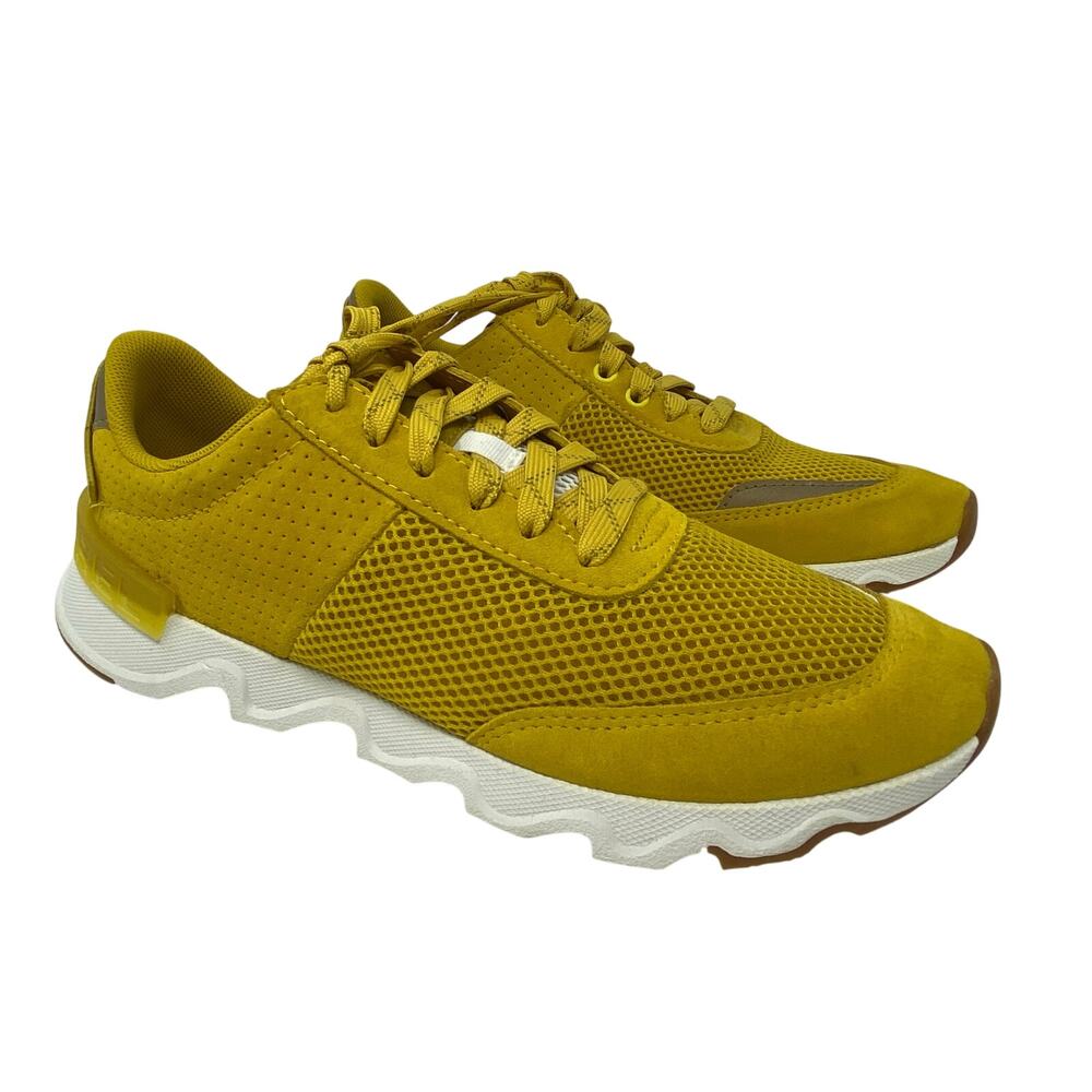 Sorel Kinetic Lite low top sneakers womens size 10 yellow mustard